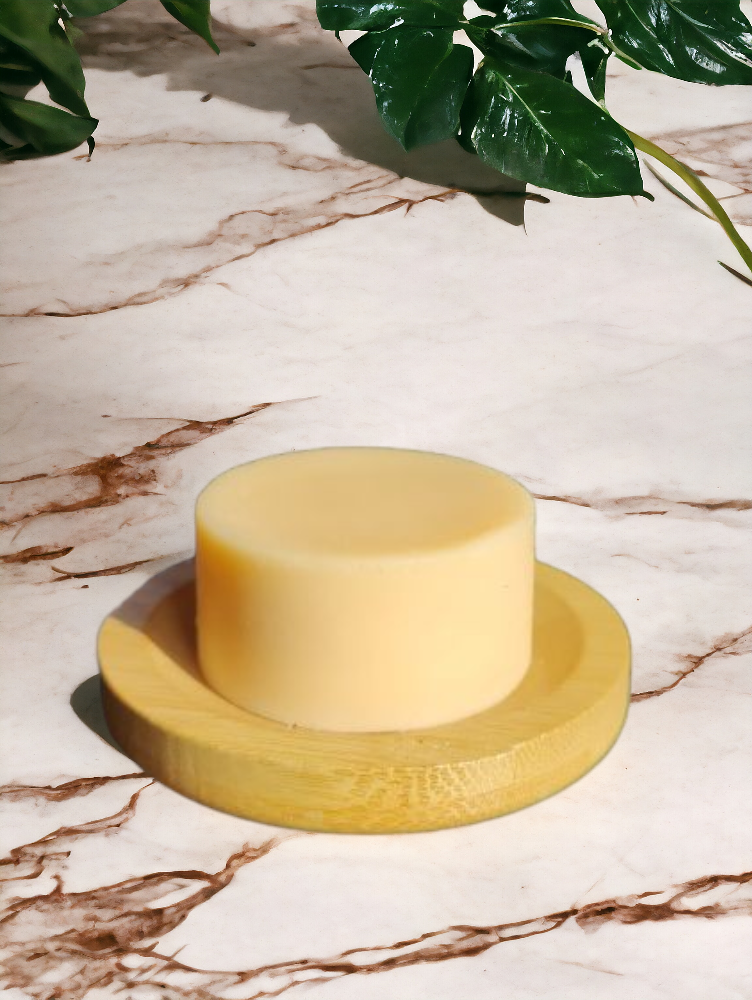 Grow Natural – Honung Hårmask – produktfoto på bambuunderlägg