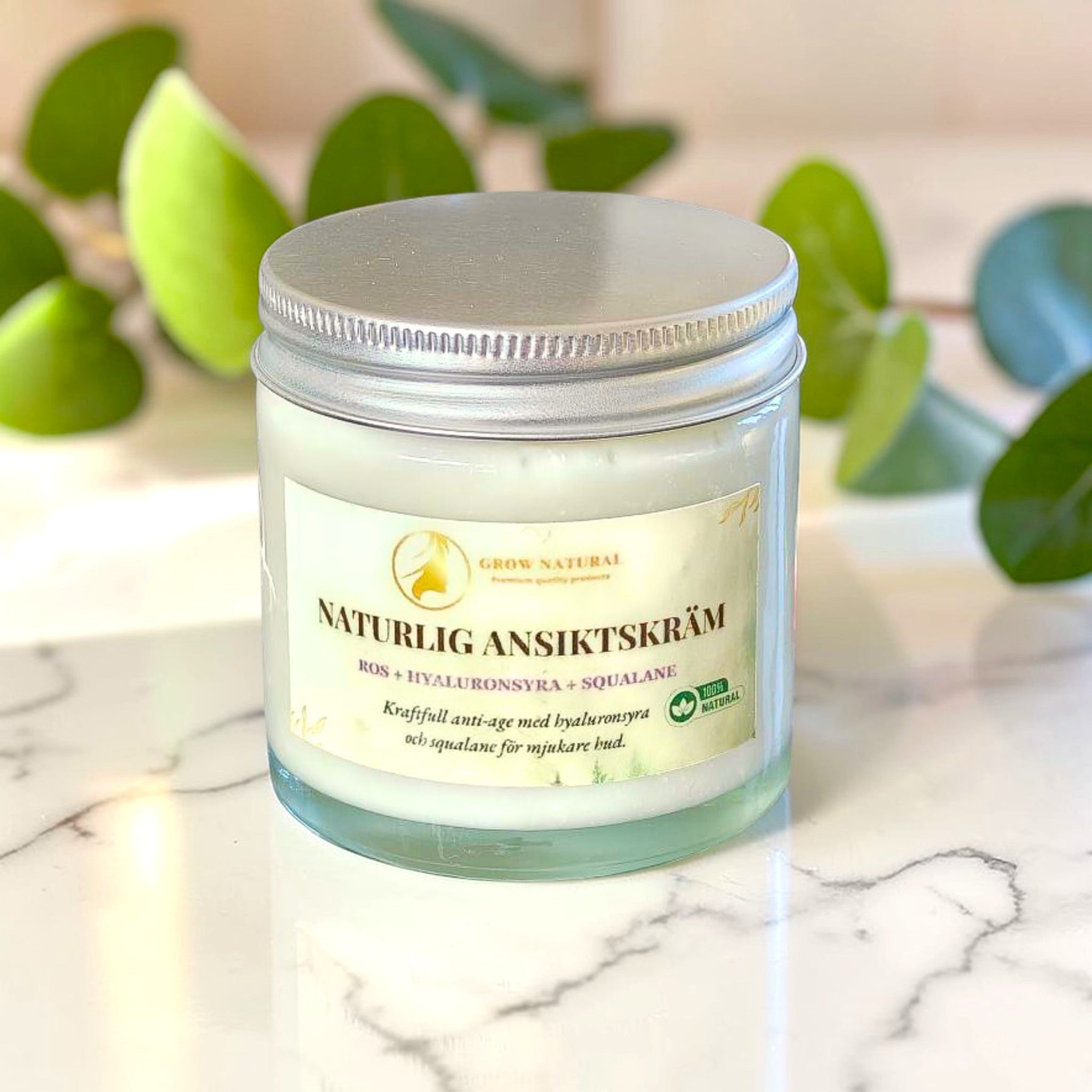 Naturlig ansiktskräm med hyaluronsyra och squalane – fuktgivande hudvård från Grow Natural